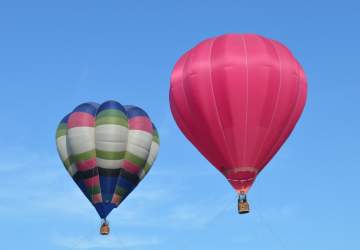 Tiny Fest: el festival de globos aerostáticos que aterriza en la Laguna Carén