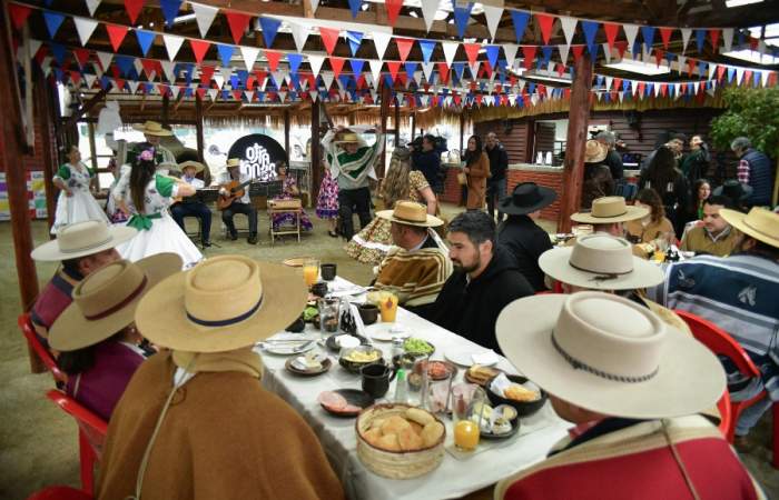 Semana de la Chilenidad 2024 abrirá este fin de semana con desayunos “acampaos”