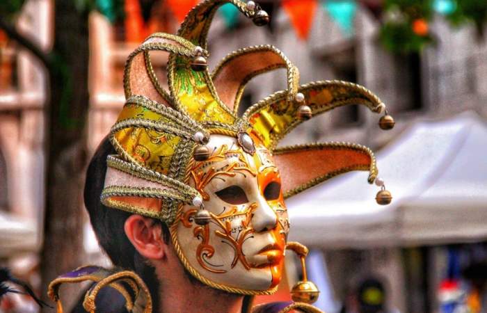 Un baile de máscaras gratuito llenará de fantasía el barrio Concha y Toro