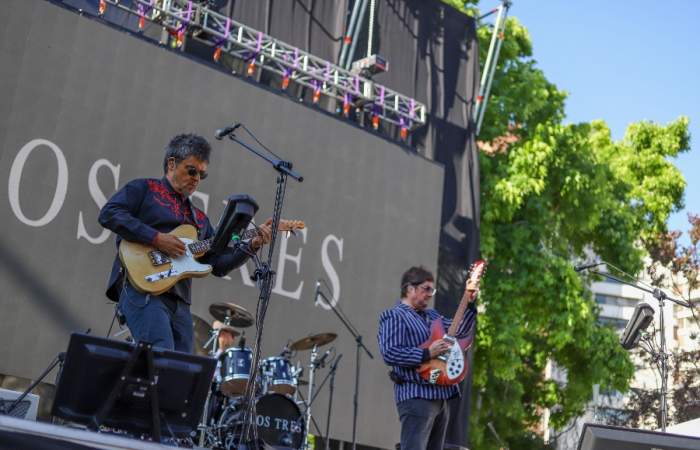 Súbete al Tren de Los Tres y viaja con la banda hacia su concierto en Talca